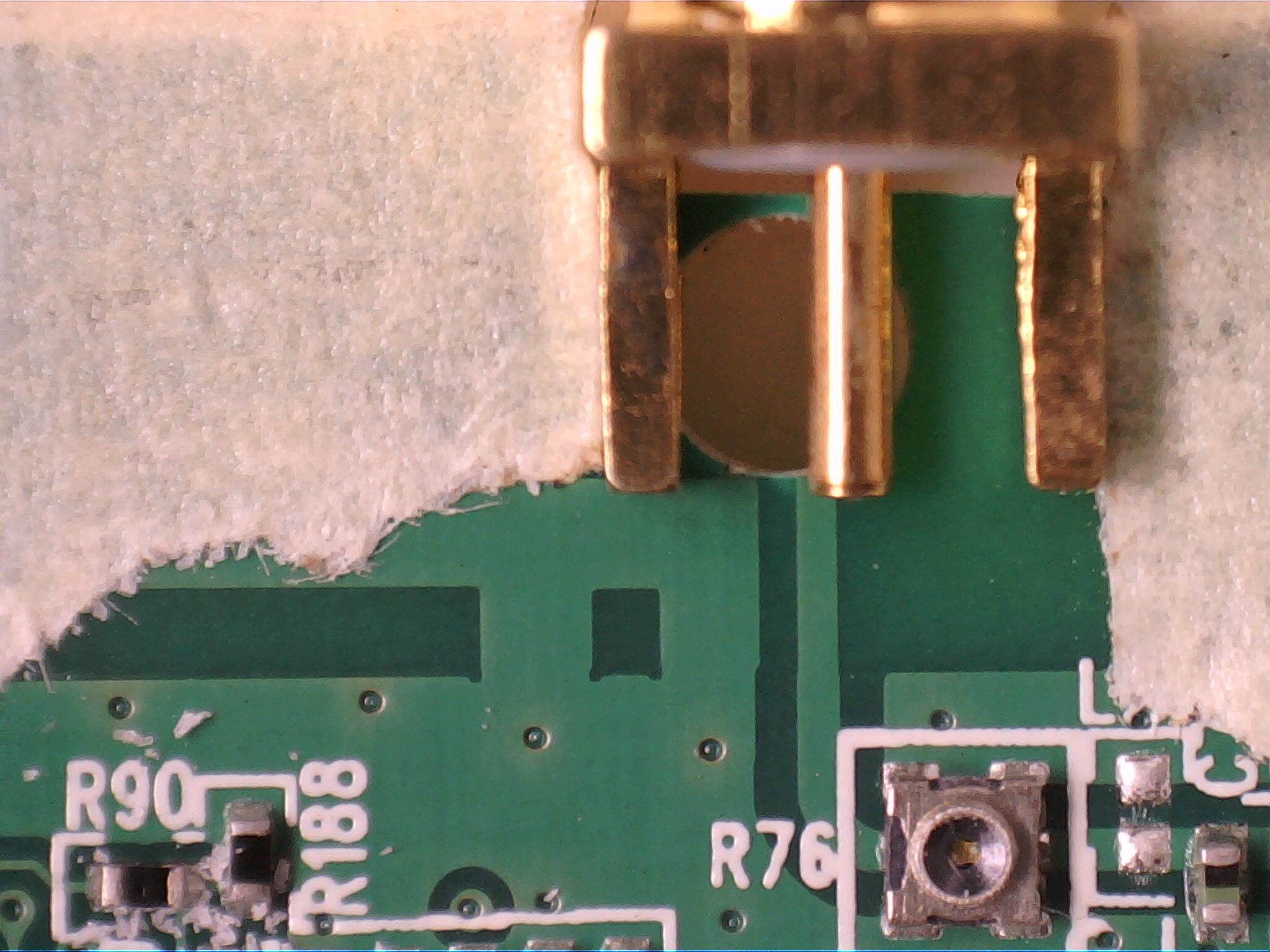gl-inet-6416-external-antenna-hack-6